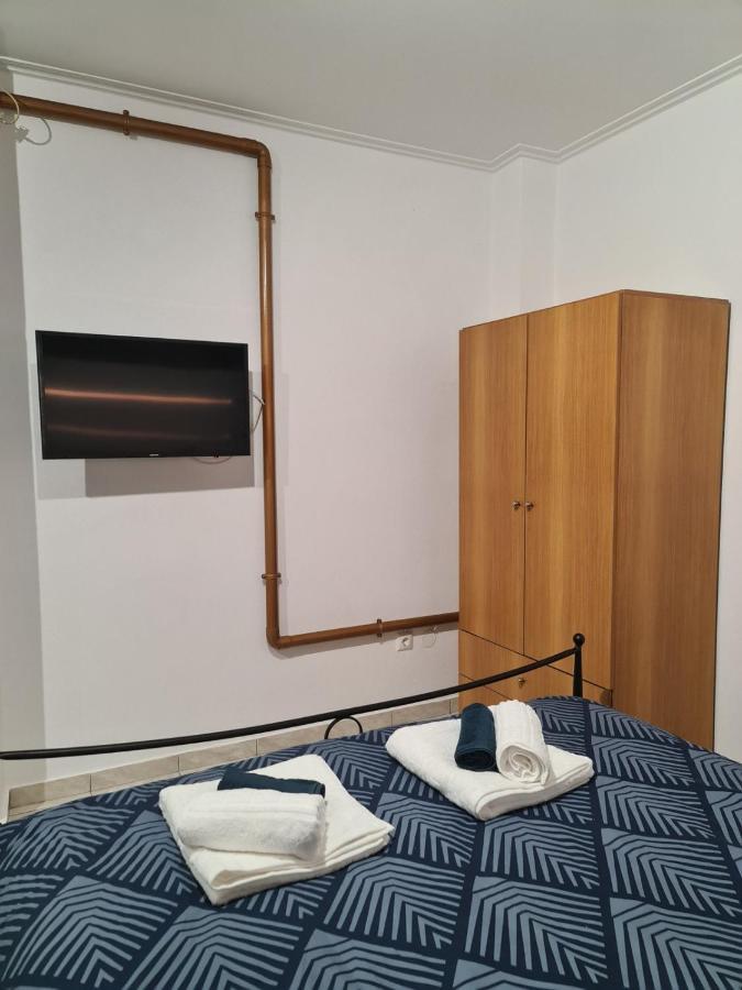 Studio V3St & Parking Лариса Екстериор снимка